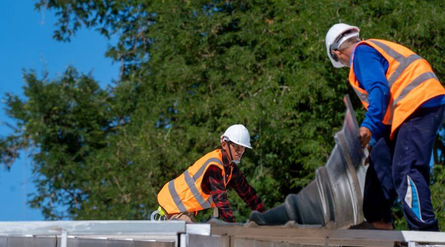 Roof repair in Glen Haven, WI